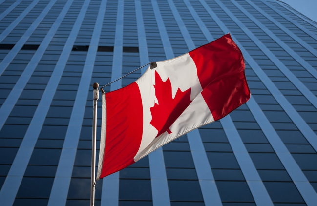 CANADA’S NURSING, HOSPITALITY, MANUFACTURING & RETAIL JOB IN HIGH DEMAND